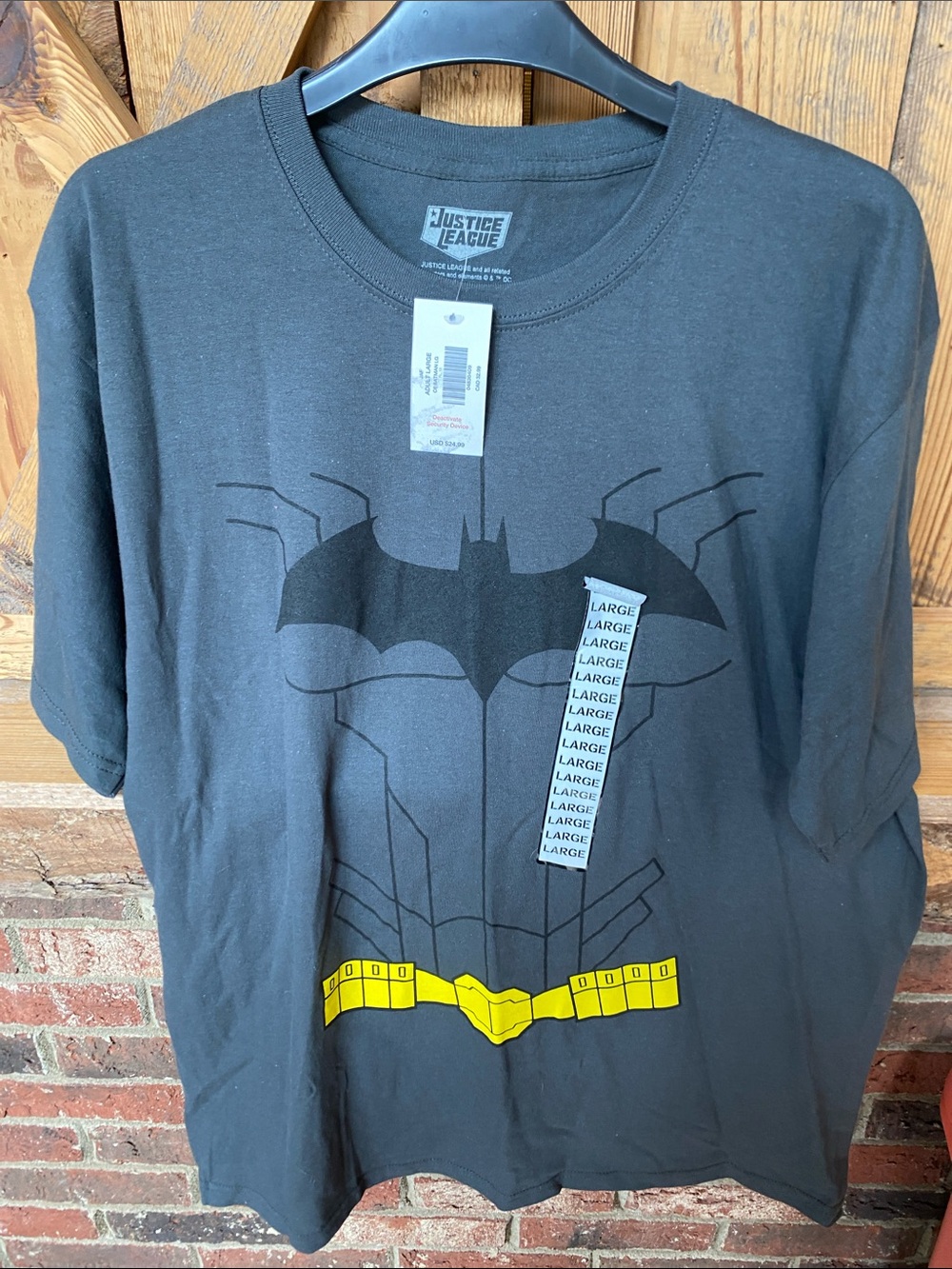 Justice League Batman Graphic Tee - Black/Yellow, Large